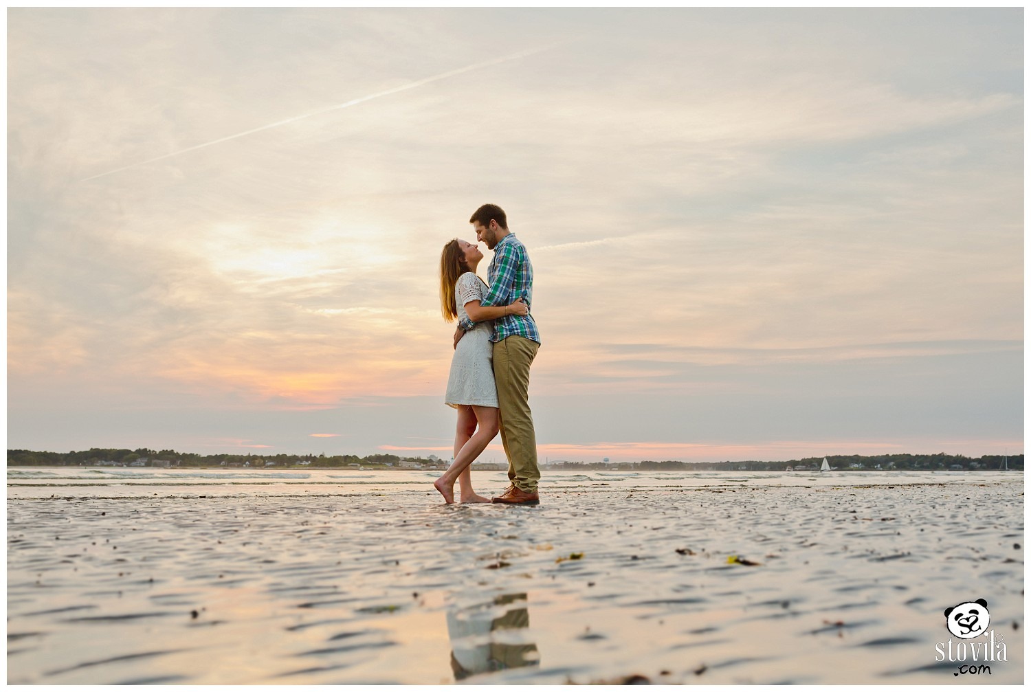 Alyssa & Tucker Engagement Session | Boston & NH Wedding Photographers - STOVILA // Modern Professional Affordable 6